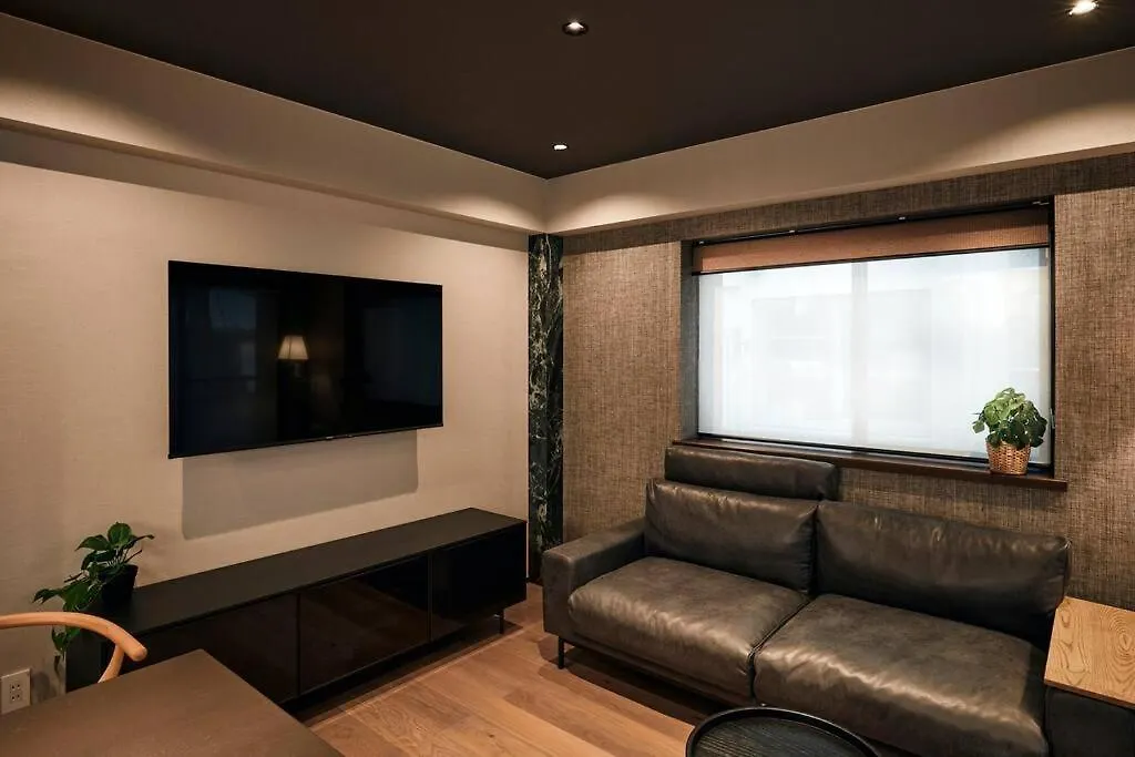 Villa Newopen! - 2 Min Walk From Yoyogi-Koen Station - 5 Min Train Ride From Shinjuku - 2 Showers - 123 M2, Private House In The City Centre! à Tōkyō