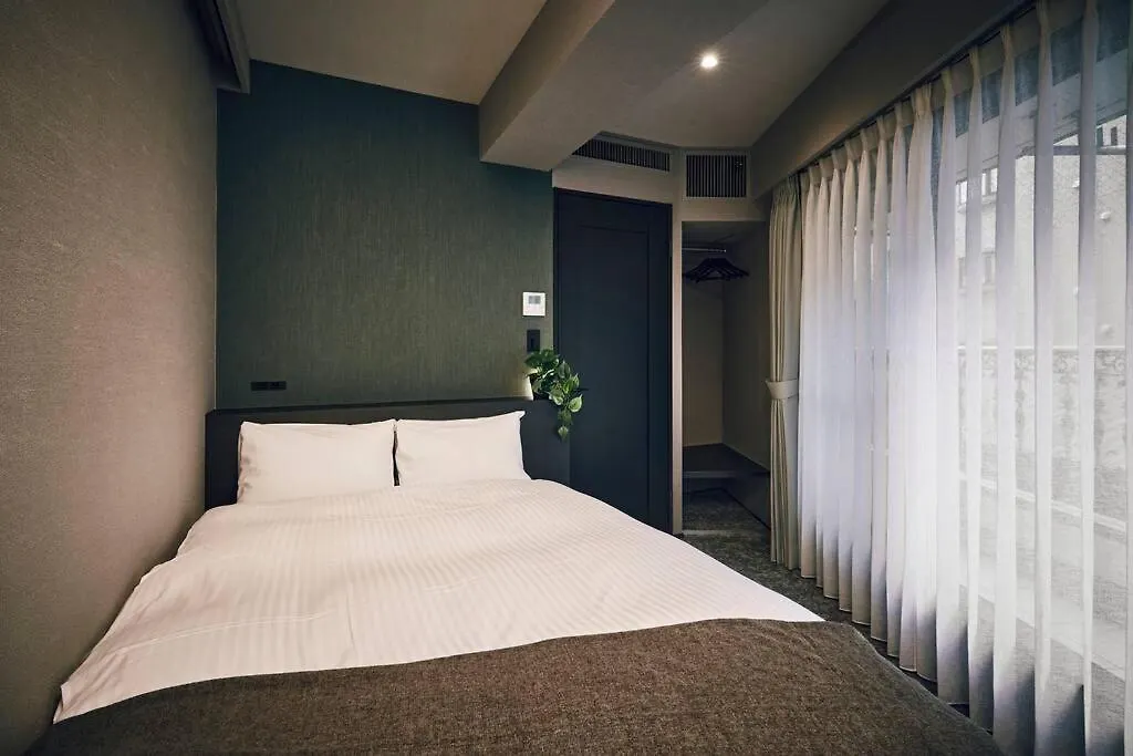 Villa Newopen! - 2 Min Walk From Yoyogi-Koen Station - 5 Min Train Ride From Shinjuku - 2 Showers - 123 M2, Private House In The City Centre! à Tōkyō
